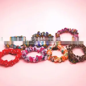 Hot Hair Holder thumbnail-1