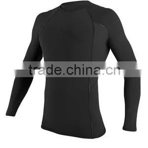 Short Sleeve Fitted Rash Guard for Men thumbnail-4