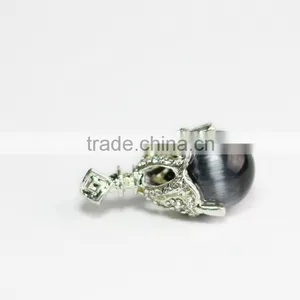 High Quality Black Cat Eye Pendant thumbnail-2