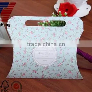 New Professional Small Paper Gift Box Made of Paper With Handle Wholesale thumbnail-1
