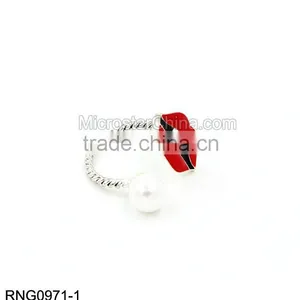 Korean Style Lips Ring With Pearl thumbnail-4