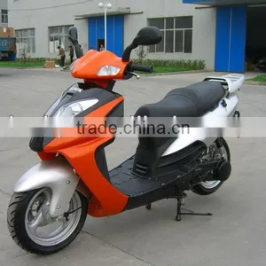 150cc Gasoline Scooter thumbnail-1