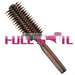 Round Hair Brush thumbnail-1