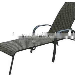 Rattan Chaise Lounge thumbnail-1