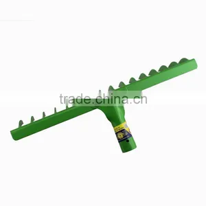 14 Teeth Green Rakes Gardon Tools thumbnail-1