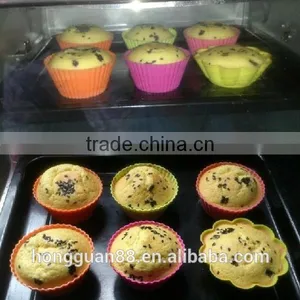BPA Free 100% Food Grade Heat Resistant Silicone Cupcake Molds thumbnail-1