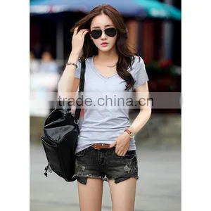 The New Spring and Summer 2017 Han Edition Cultivate One's Morality Show Thin Contracted V-neck ms Pure Color T-shirt With Short thumbnail-5