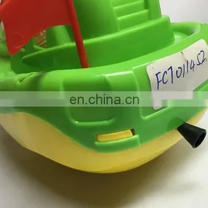Plastic Boat Pull Line Candy Toy With Light thumbnail-3