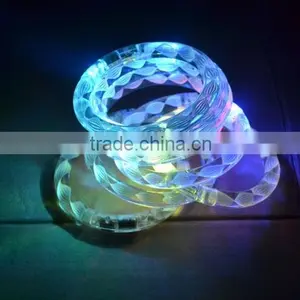 LED Helix Flashing Light Up Glow Fashion Rave Party Bracelet Bangle Wristband thumbnail-3