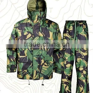 Camo Flage Rainsuit for Hunting thumbnail-1