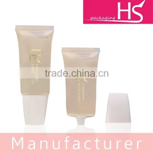 Foundation Bottle thumbnail-1