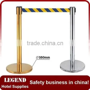 Arabic Guide Line Retractable Stanchion thumbnail-1