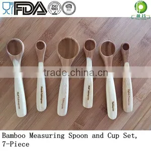 Bamboo Novelty Measuring Spoon and Cup Set thumbnail-1