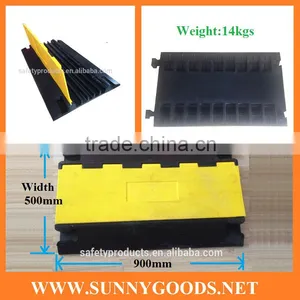 Heavy Duty Rubber Cable Protector 5 Channel thumbnail-2