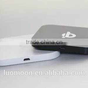 2015 Universal Wireless Charger thumbnail-3