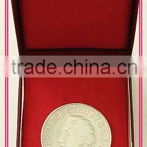High Quality Fake Gold Coins thumbnail-1