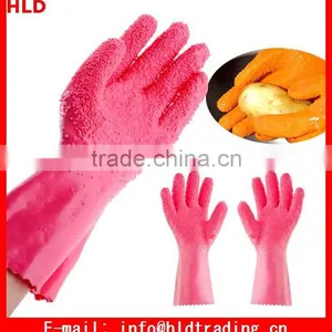 Magic Potato Peeling Rubber Gloves Wholesale thumbnail-1