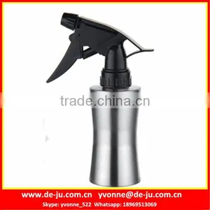 Arc Shaped Pressurized Water Sprayer thumbnail-1