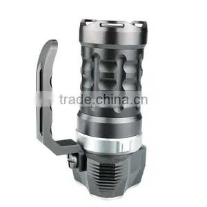 UniqueFire 3000 LM With 4*18650 Rechargeable Li-ion Battery Waterproof Diving Led Torch thumbnail-6