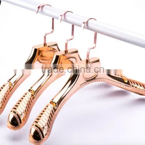 Wide Shoulder Non Silp Plastic Rose Gold Coat Hanger For Clothes thumbnail-1