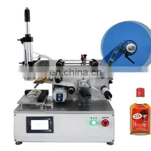 Small Semi Automatic Manual Square Flat Bottle Used Labeling Machine thumbnail-4