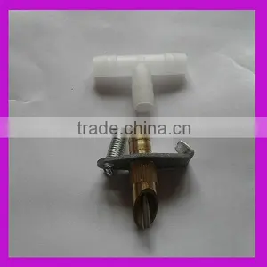 Automatic Rabbit Nipple Drinker in Animal Cages thumbnail-1
