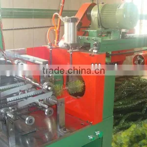 Pine Needles Christmas Tree Machine (Christmas Tree Machine) thumbnail-1