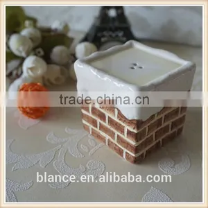 Ceramic Brick Wall High Quality Salt and Pepper Shakers thumbnail-2