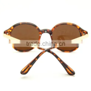 Classic Style Circular Metal Round Sunglasses With Metal Bar thumbnail-5