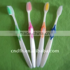 Hot Selling Cheap Disposable Daily Toothbrush thumbnail-1