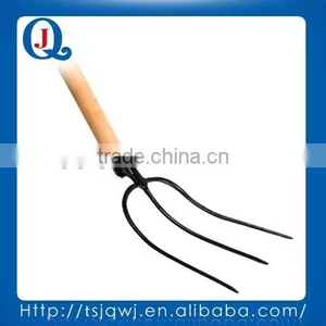 Farming Garden Tools Three Tines Steel or Wooden Handle Steel Digging Fork thumbnail-1