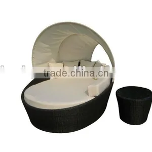 Popular Wicker Bed thumbnail-1