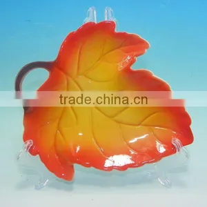 CERAMIC LEAF PLATE thumbnail-1