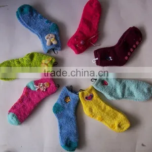 Girls Gender and Adults Age Group Ankle Fuzzy Sock thumbnail-5