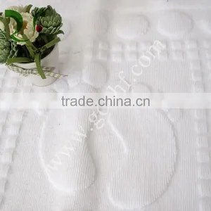 100% Cotton Solid Color Jacquard in Relief Hotel Bath Mat, Embossed Towel thumbnail-3