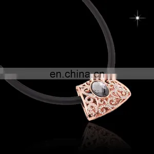 Promotional Wholesale Custom Crystal Souvenir Metal Rhinestone Necklace for Women MCB-0011 thumbnail-1