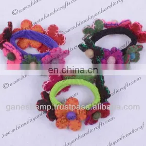 Felt Wool Scrunchy thumbnail-3