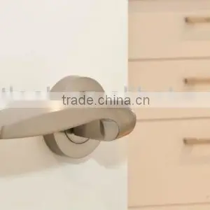 TH003:Stainless Steel Lever Handle With Escutcheon thumbnail-5
