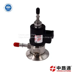 High Quality Fuel Urea Injector Nozzle WG1034120001 for Sale thumbnail-1