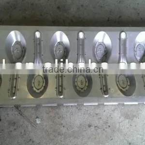 FJL-400A PS/PET/PVC Lids Making Machine thumbnail-6