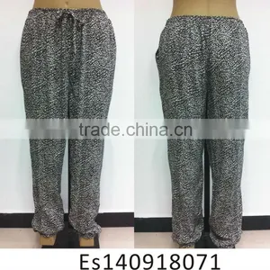 Ladies Viscose New Fashion Loose Style Leopard Print Pants thumbnail-1