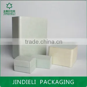 Gray Fancy Paper Jewelry Set Box Packaging thumbnail-2