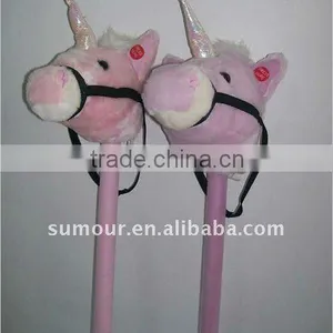 Plsuh Horse Head Stick - Pink Unicorn thumbnail-1