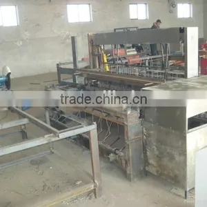 High Quality Crimped Wire Mesh Machinery Supplier thumbnail-4