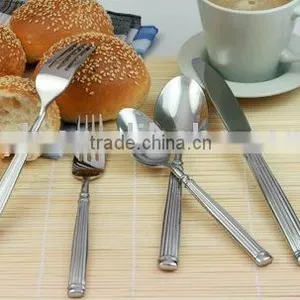 Stainless Steel Cutlery Set thumbnail-1