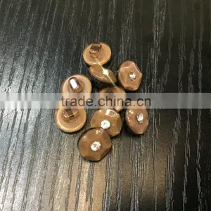 Shank Buttons for Lady's Garments thumbnail-1