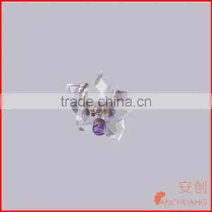 Display of Jewelry thumbnail-1
