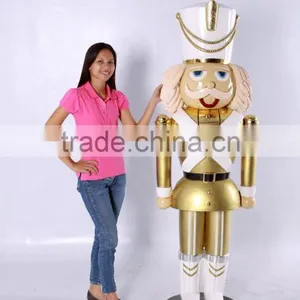Nutcracker thumbnail-2