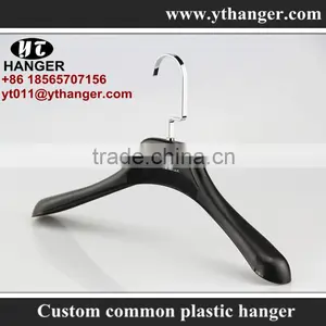 IMY-488 Black Plastic Wide Coat Hanger Stand thumbnail-1