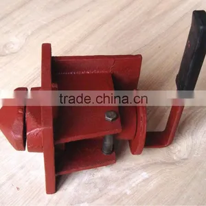 American Type Container Twist Lock Semi Trailer Truck thumbnail-2